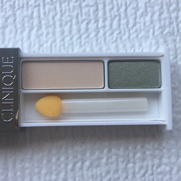 Clinique color surge eye shadow duo - Picture 2 of 3